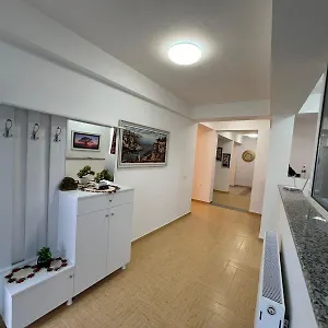 Hotel Kasemi, Fier